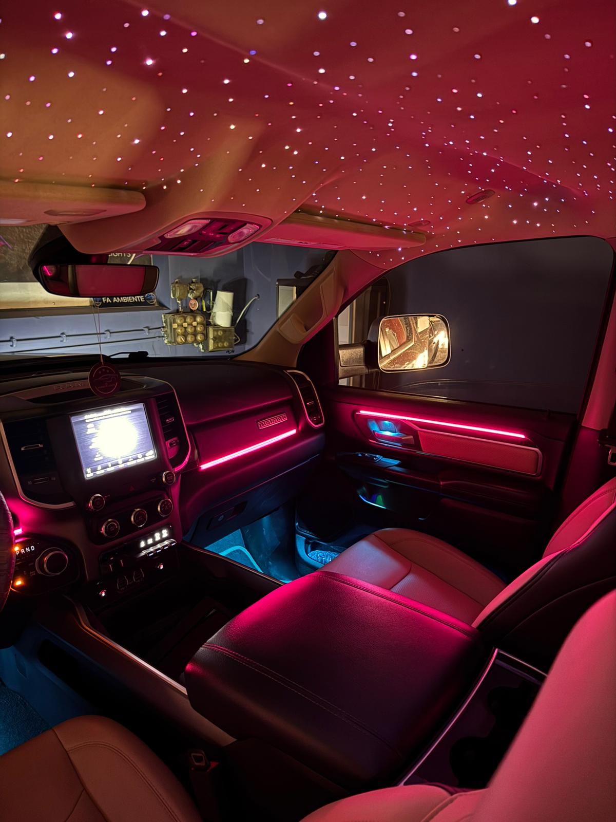 Ambiente Beleuchtung für Dodge Challenger – Bild 3