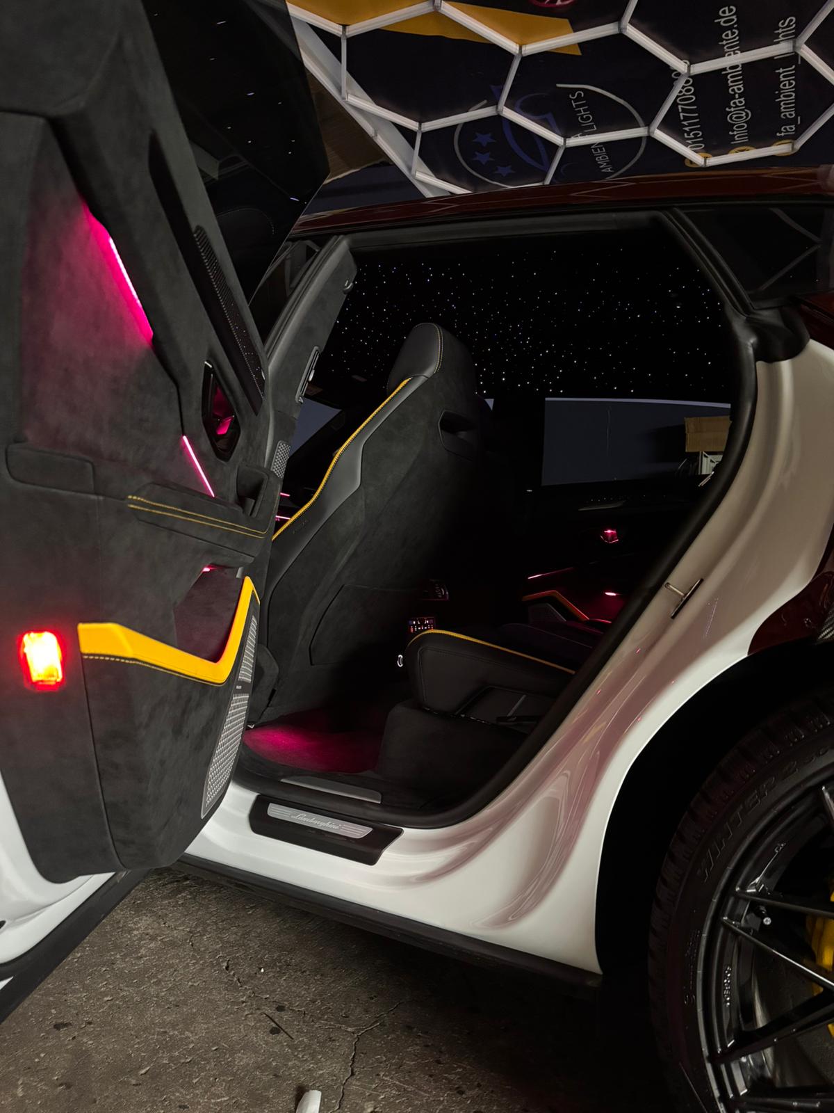 Ambiente Beleuchtung für Lamborghini Urus – Bild 10