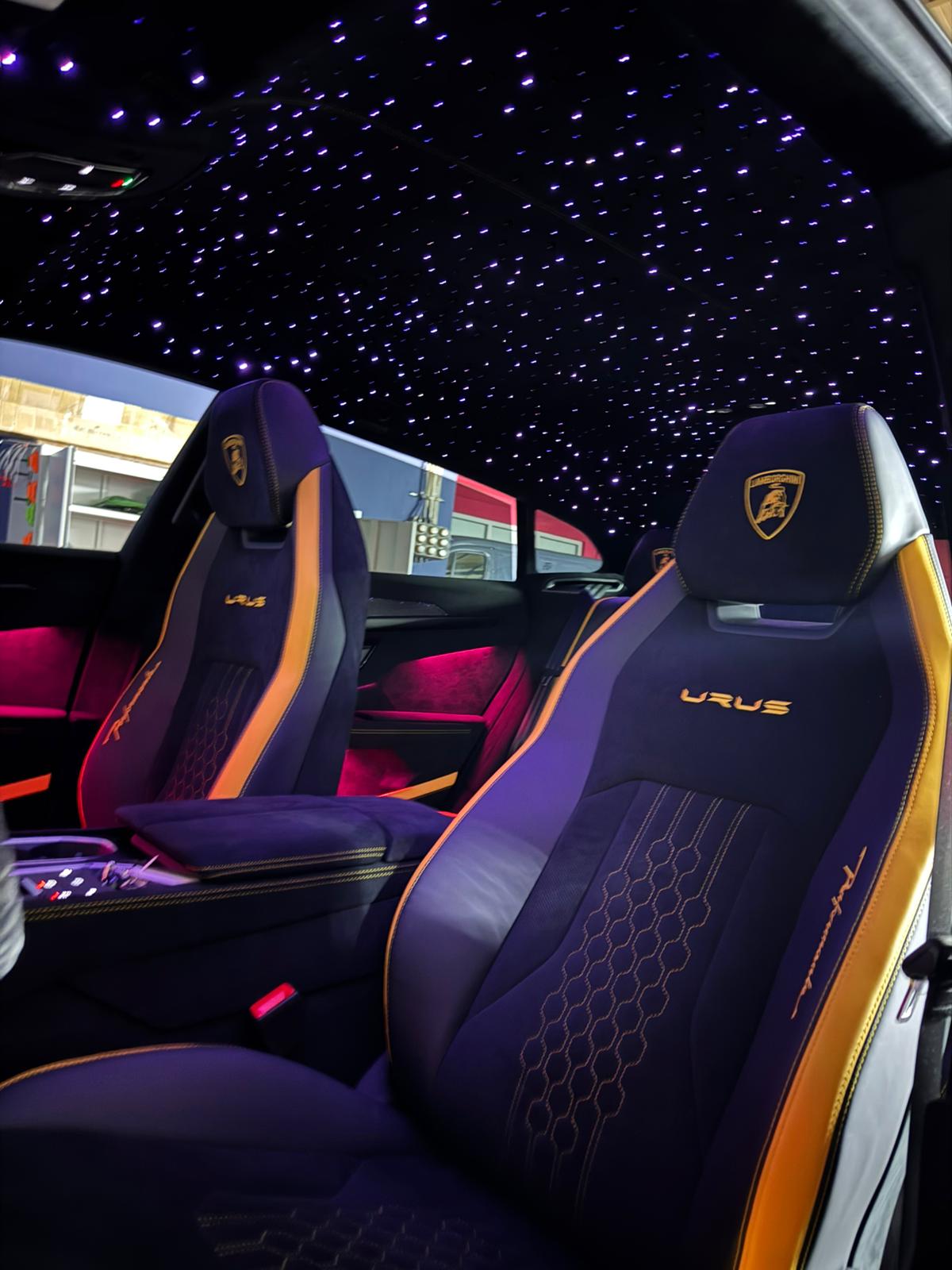 Ambiente Beleuchtung für Lamborghini Urus – Bild 8