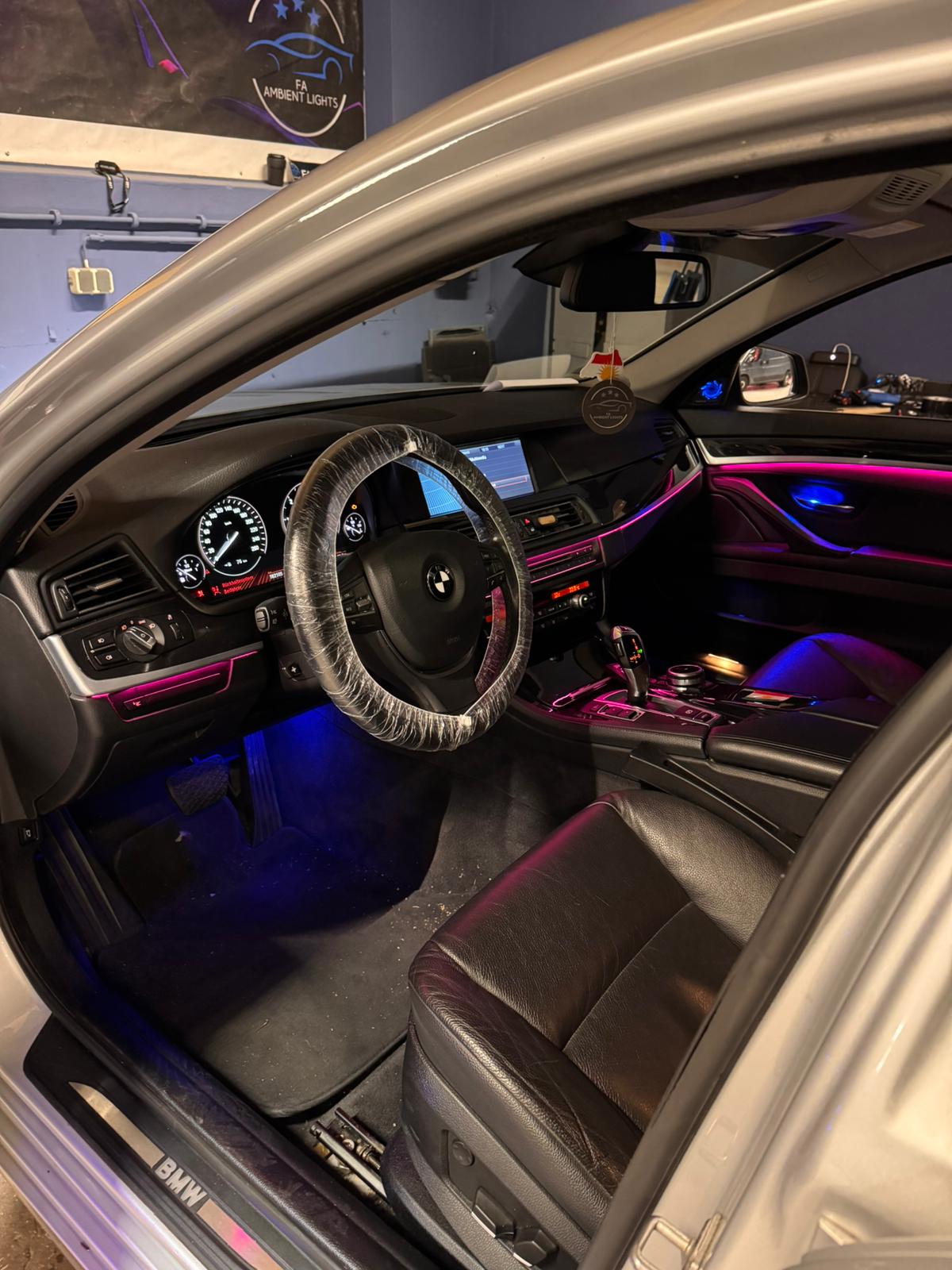 Ambiente Beleuchtung für BMW 5er F10/F07/F11 – Bild 1