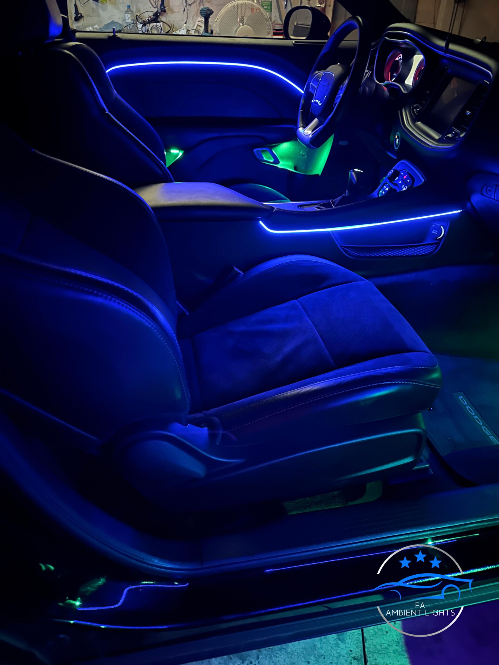 Ambiente Beleuchtung für Dodge Challenger – Bild 6