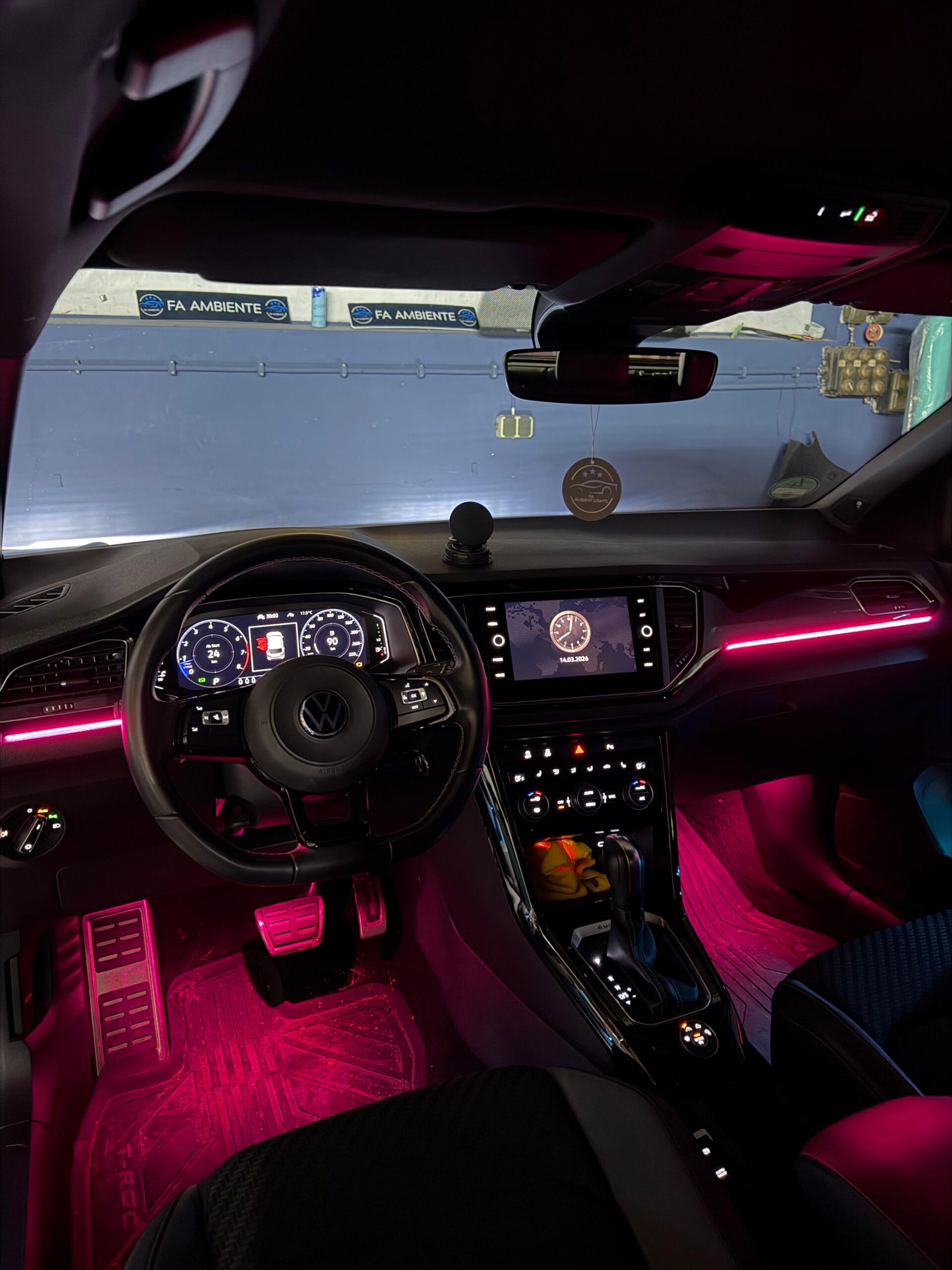 Ambiente Beleuchtung für VW T-Roc – Bild 1