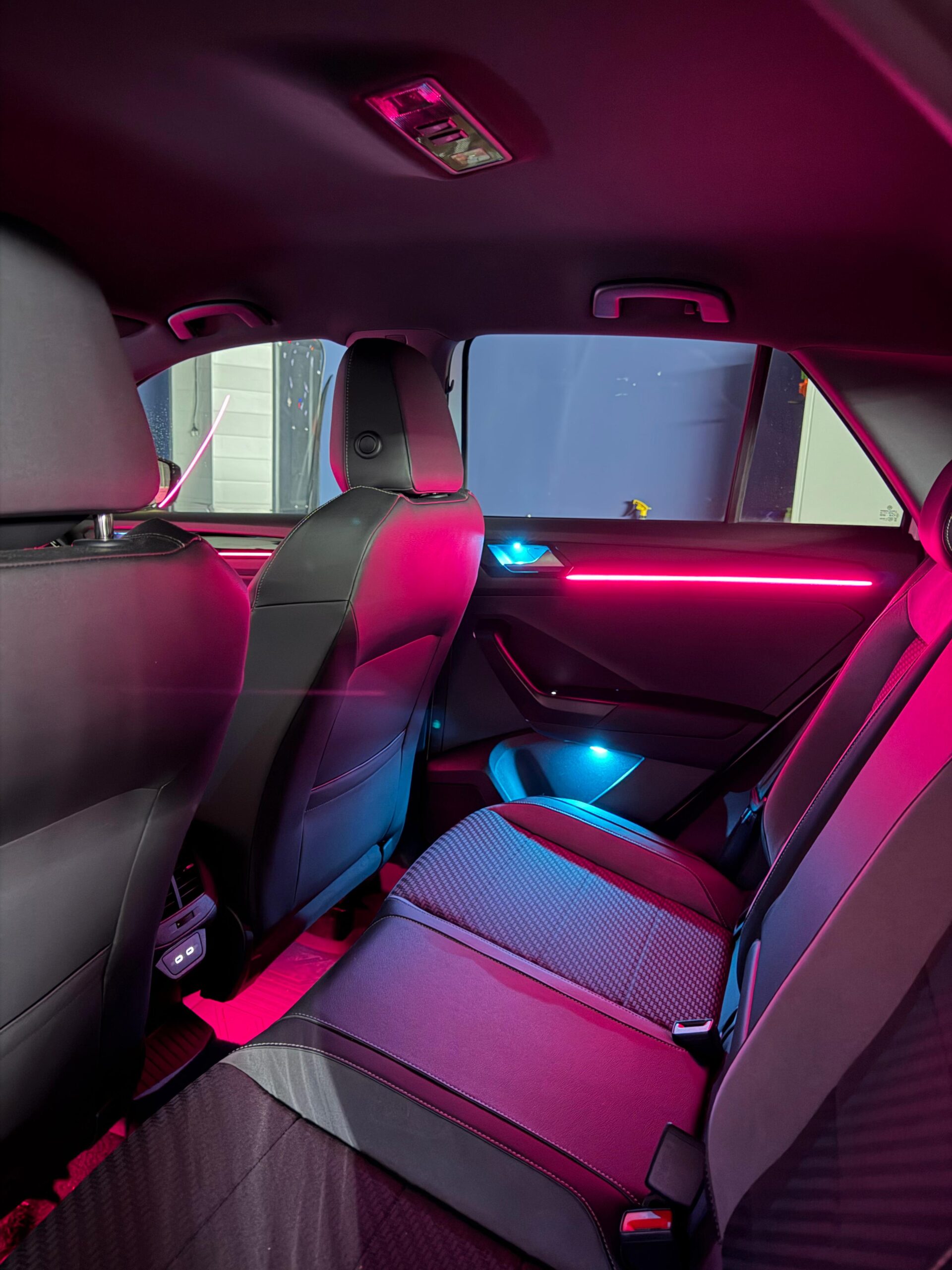 Ambiente Beleuchtung für VW T-Roc – Bild 4