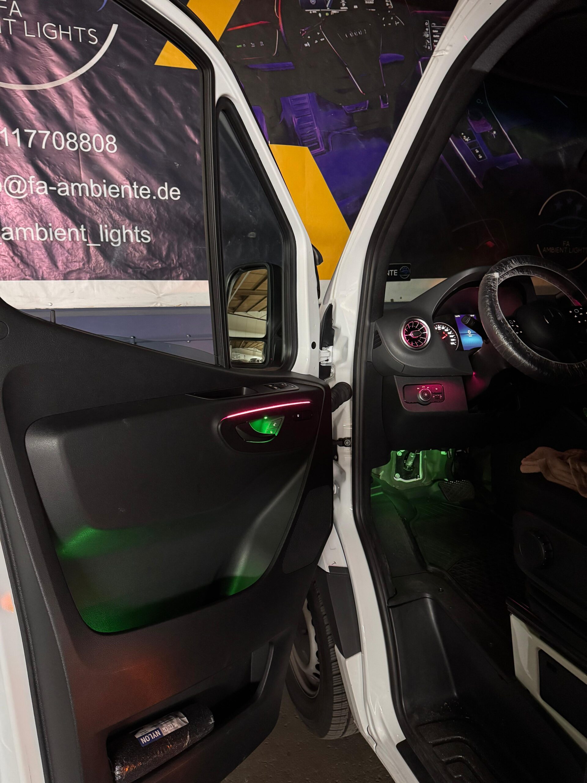 Ambiente Beleuchtung für Mercedes Sprinter – Bild 4