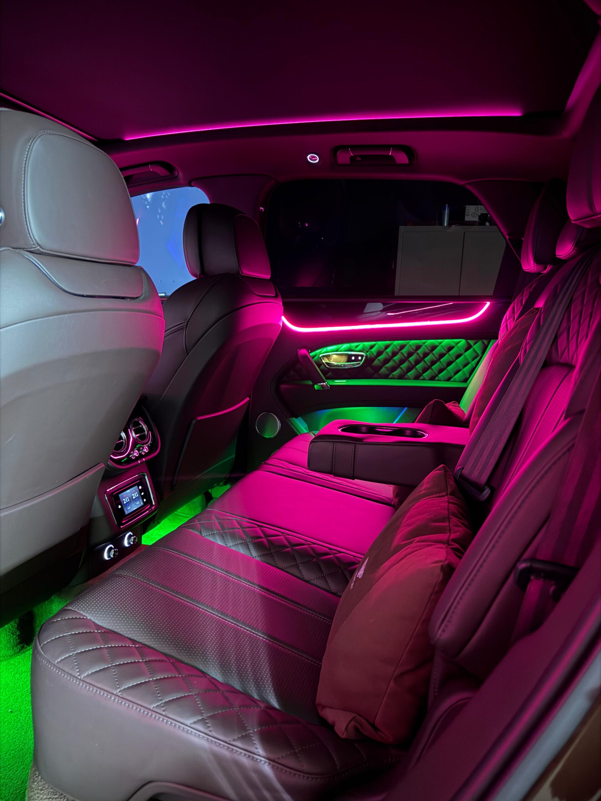 Ambiente Beleuchtung für Bentley Bentayga – Bild 3