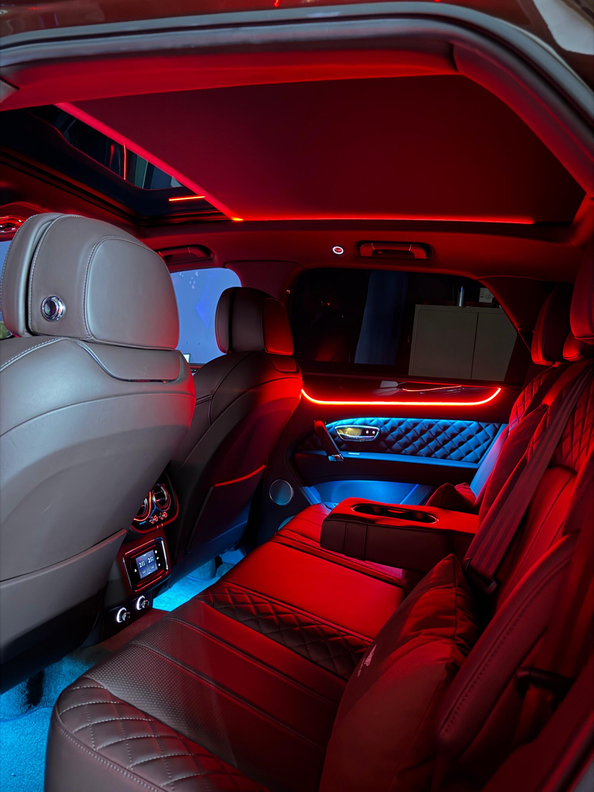 Ambiente Beleuchtung für Bentley Bentayga – Bild 8