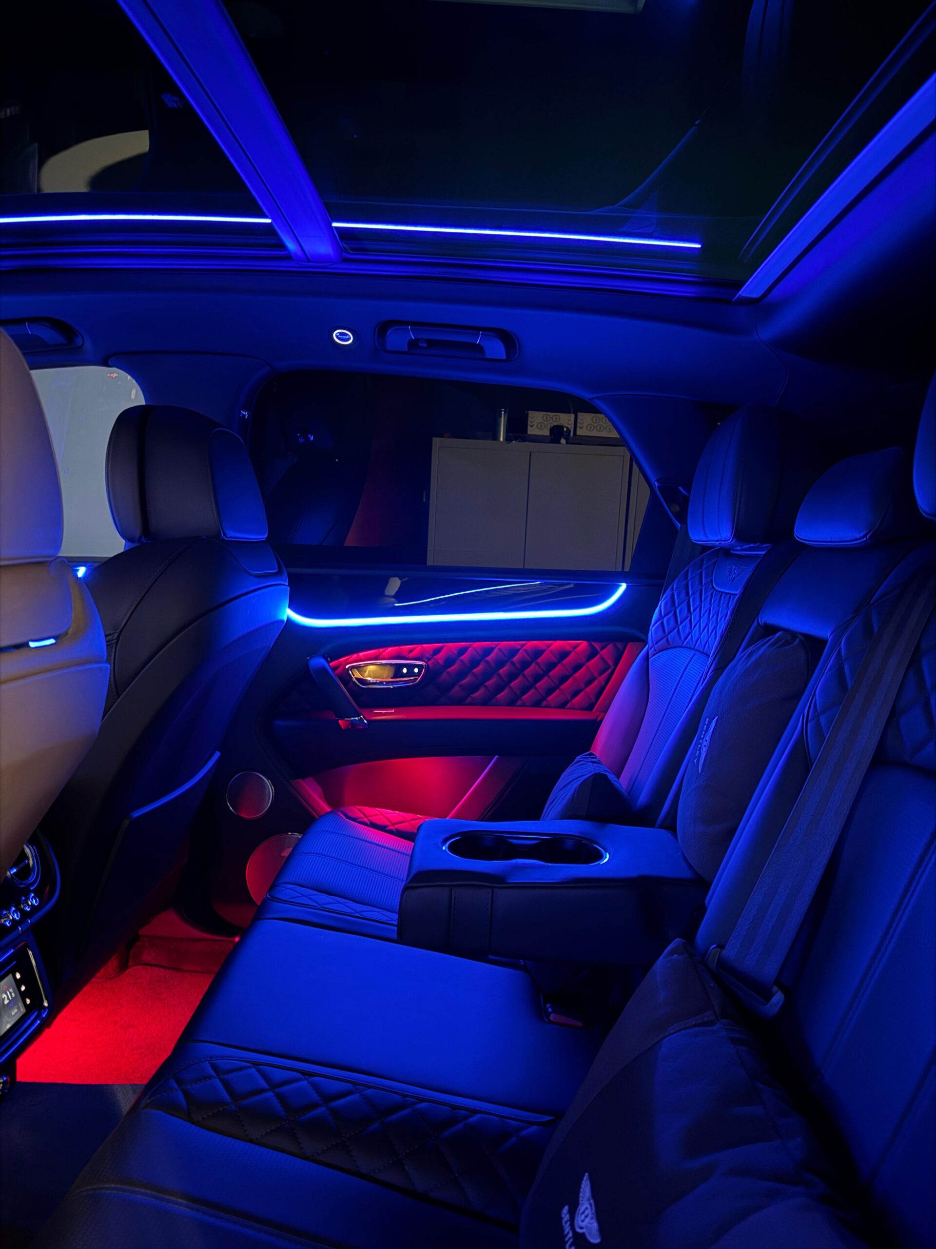 Ambiente Beleuchtung für Bentley Bentayga – Bild 19